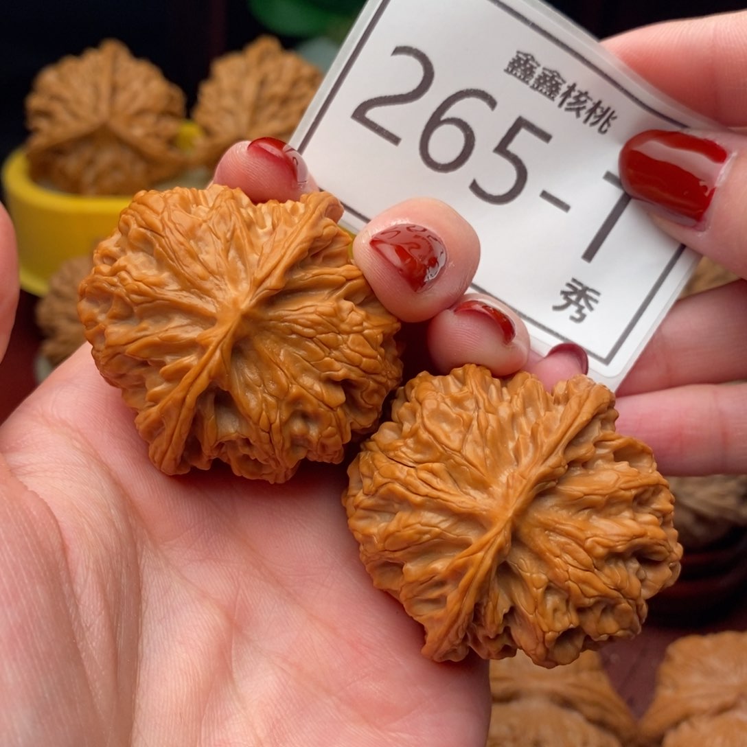 文玩核桃把件苹果园42