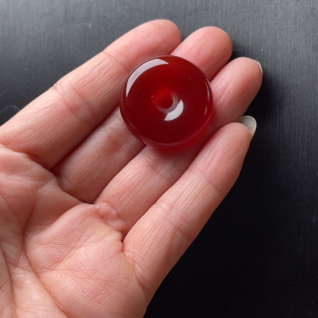 玛瑙/玉髓颈饰未镶嵌东**德