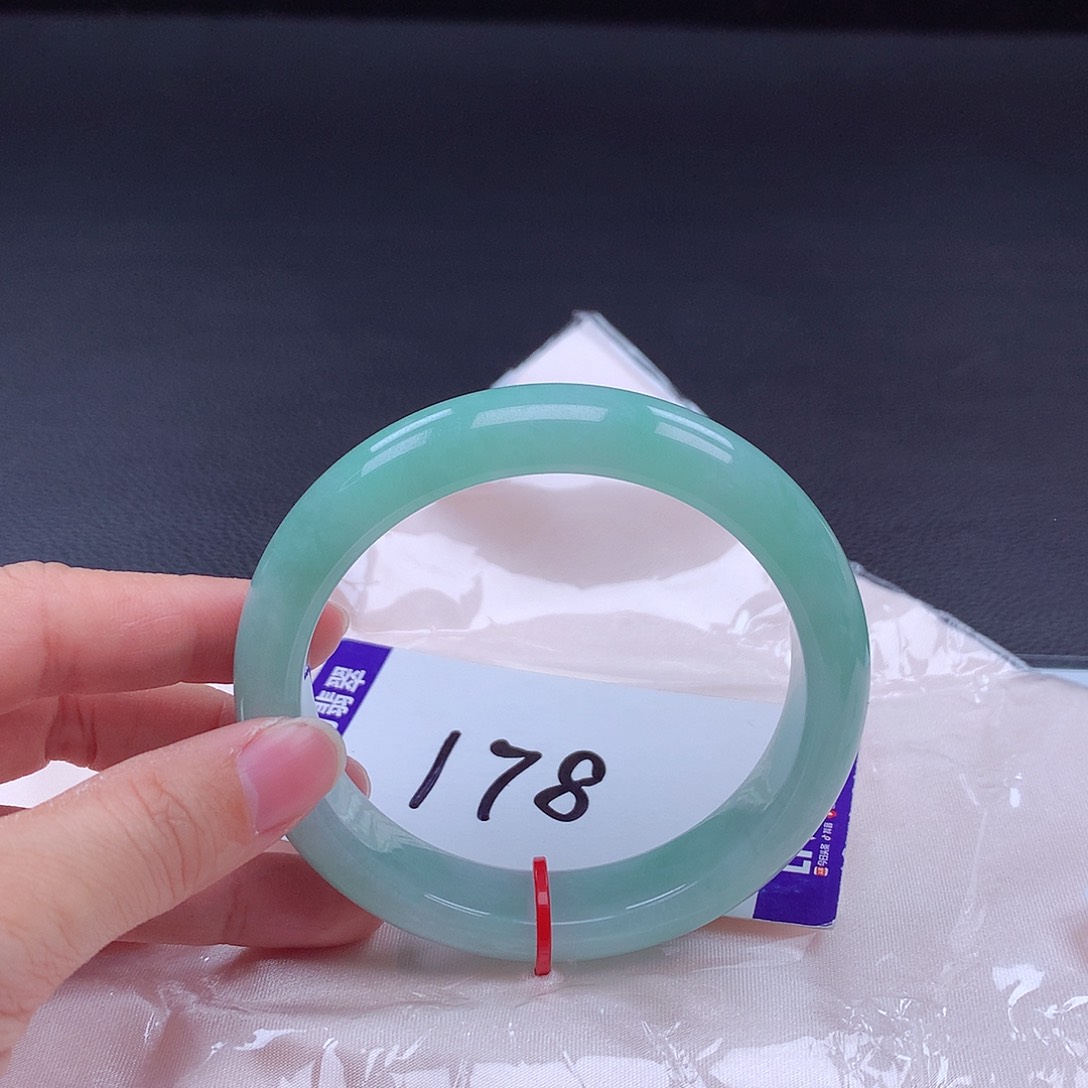 翡翠手镯未镶嵌62圈001730