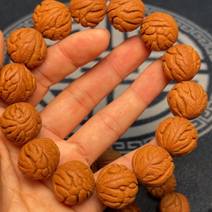 桃核手串龙纹桃核1