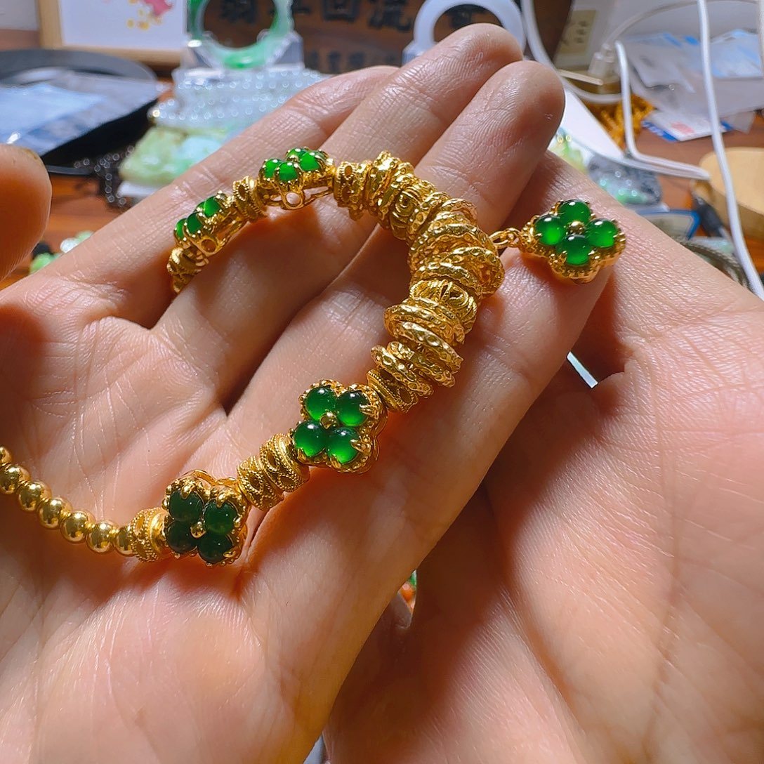 翡翠未镶嵌手链翡翠660