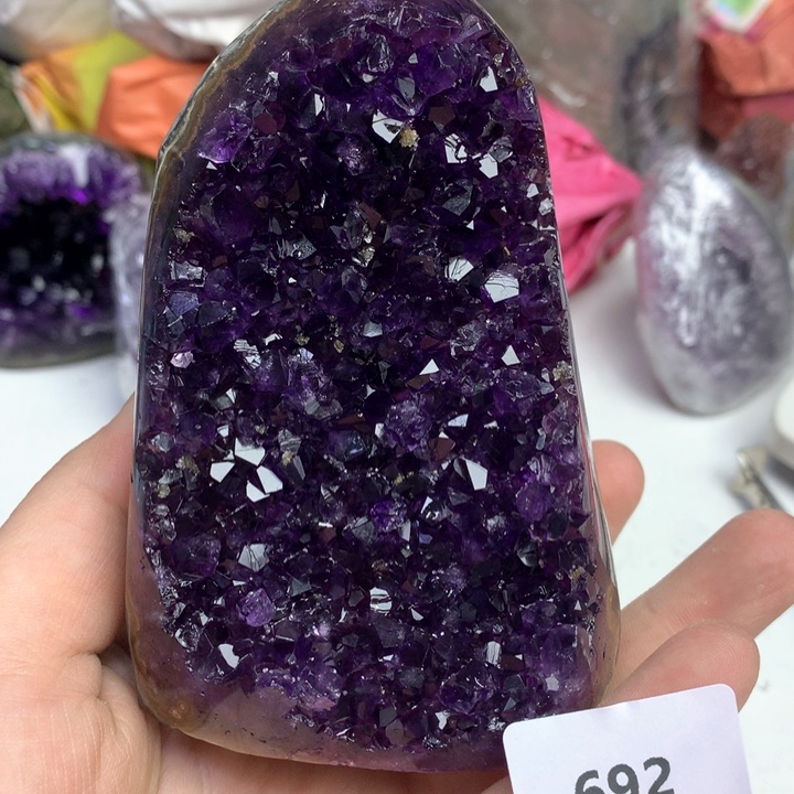紫晶大型摆件（非配饰）未镶嵌