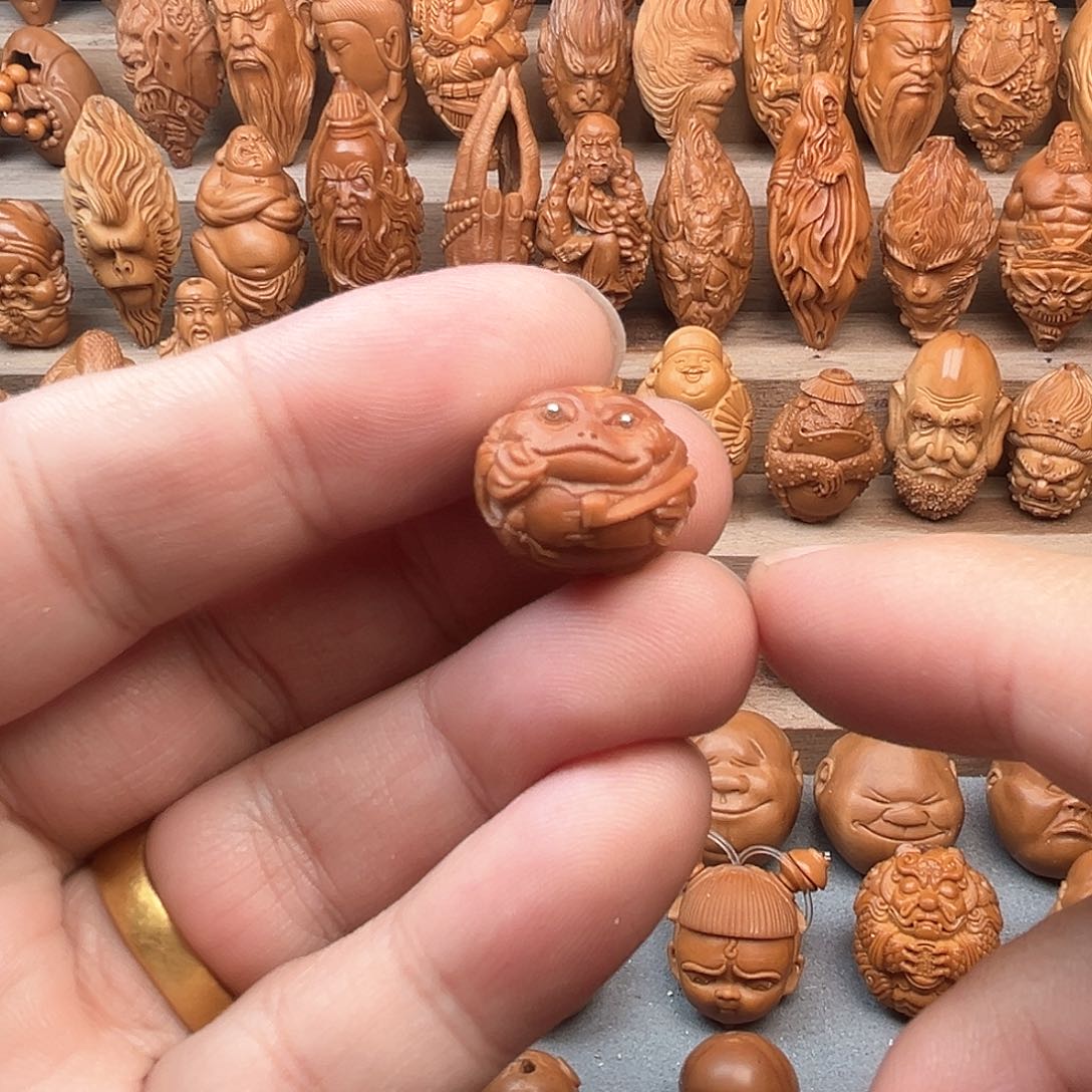 猴头核桃吊坠17金蟾