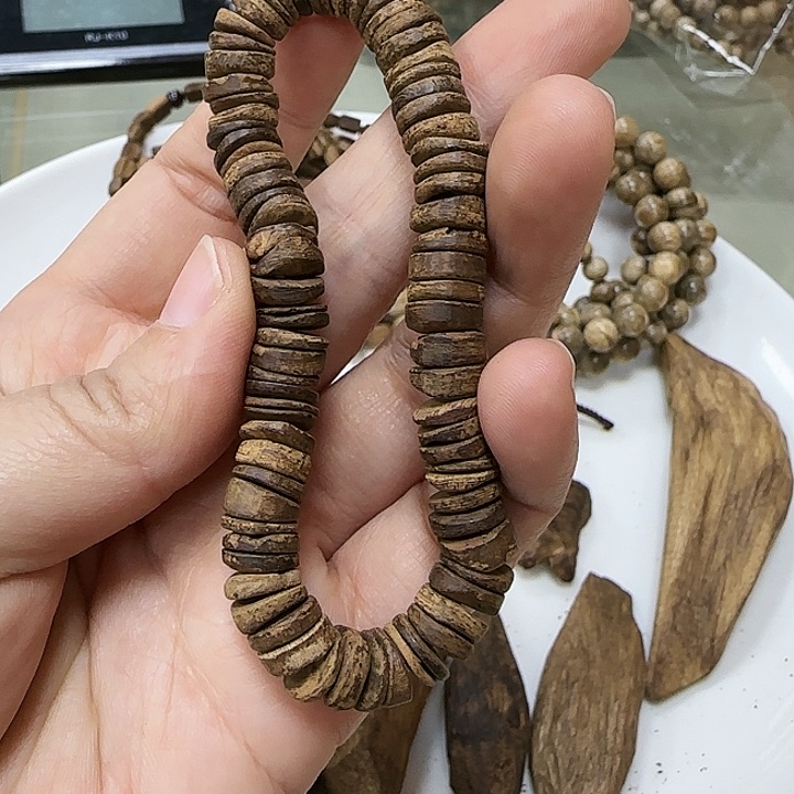沉香手串越南沉香手串
