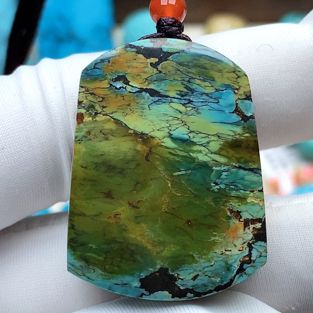 绿松石未镶嵌珠宝奇石