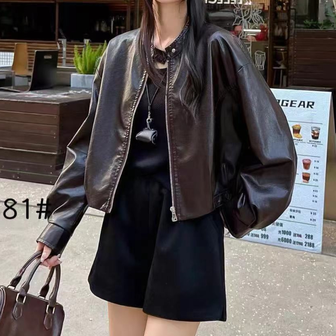 黑色短款皮衣外套女秋季新款2025超火独特漂亮高级感酷飒圆领休闲