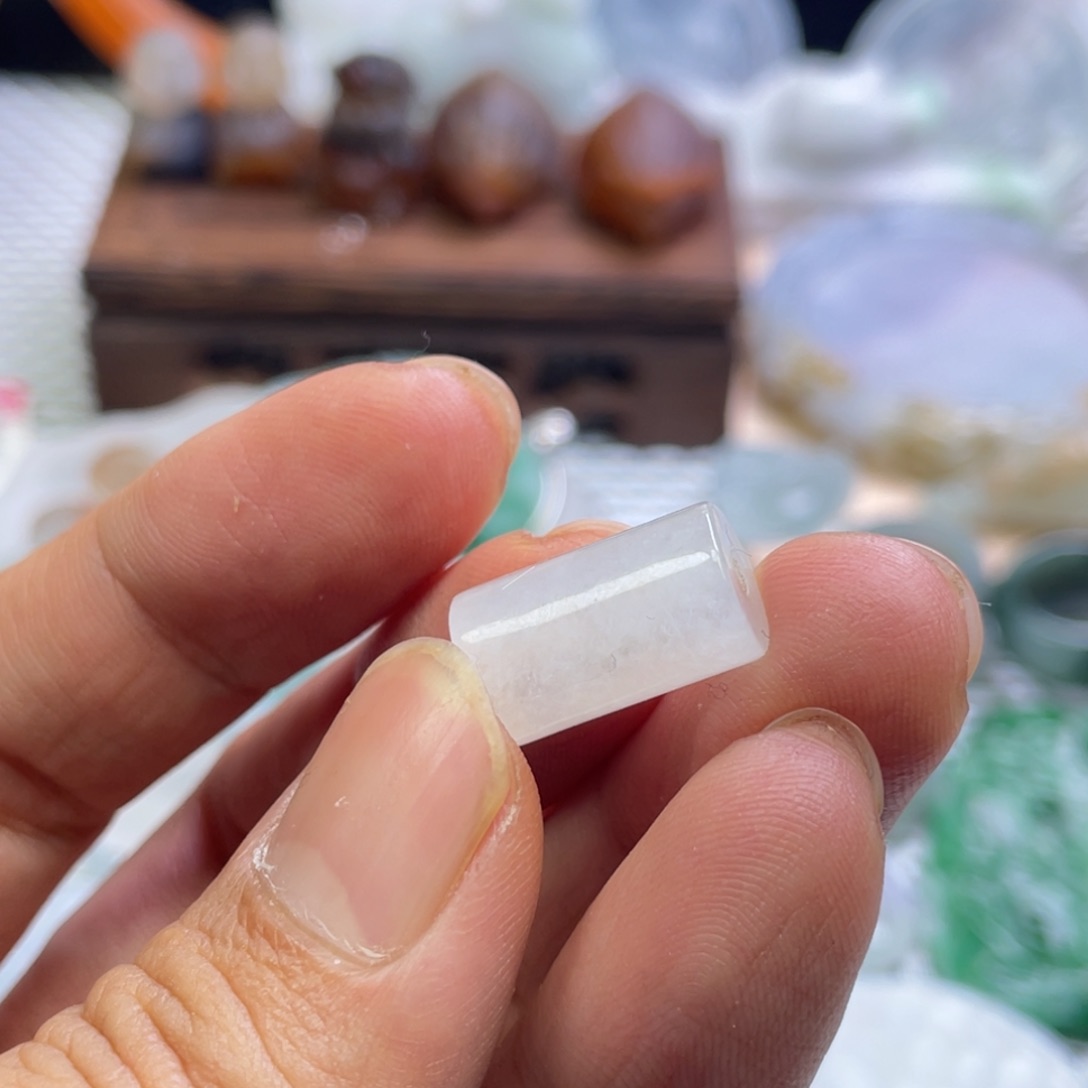 颈饰未镶嵌翡翠s*Y翡翠