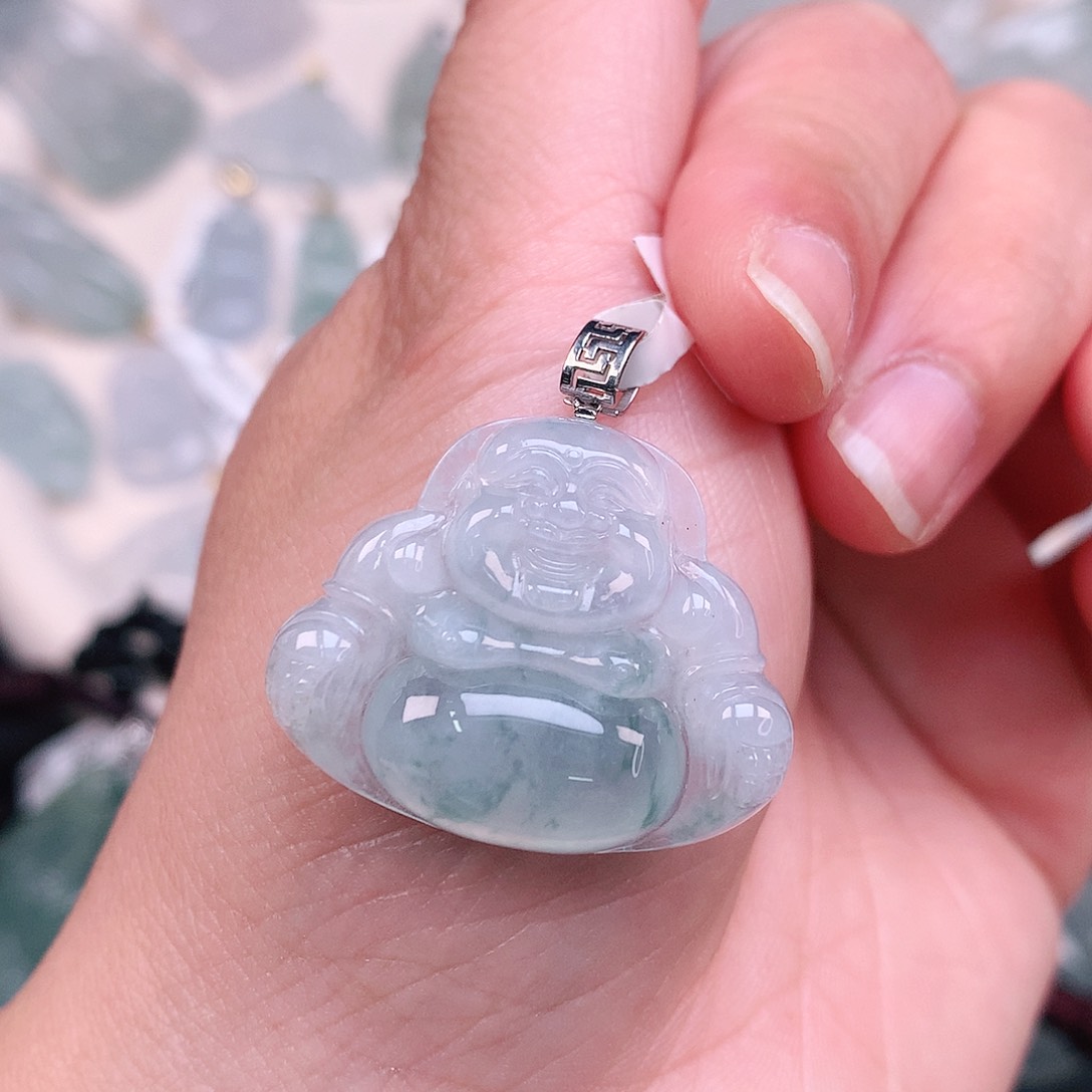 翡翠颈饰18K金镶嵌飘蓝佛公