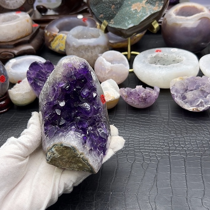 未镶嵌珠宝半成品水晶