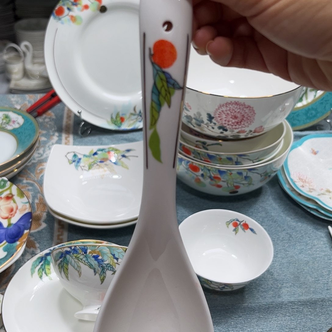 瓷片荔枝大勺一个荔枝