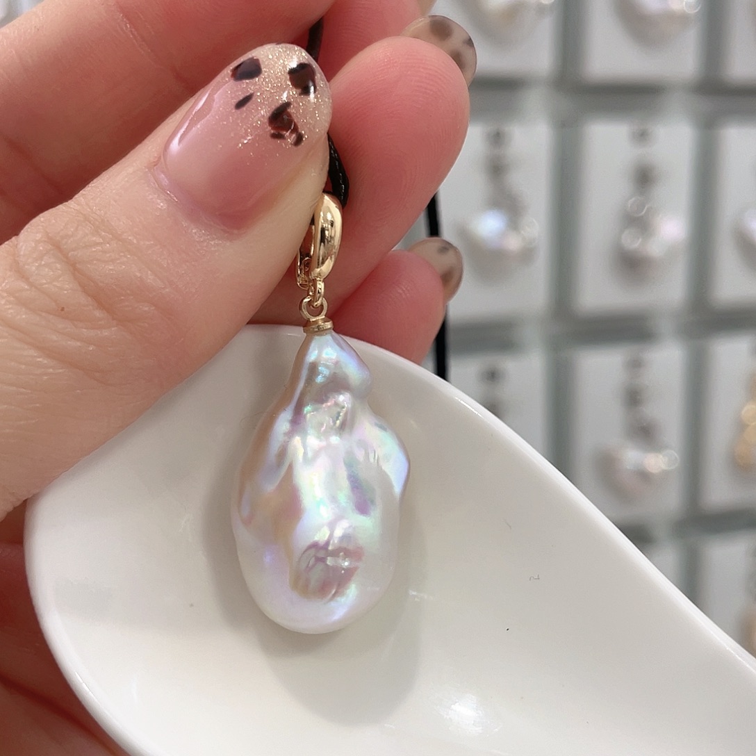 淡水珍珠颈饰未镶嵌