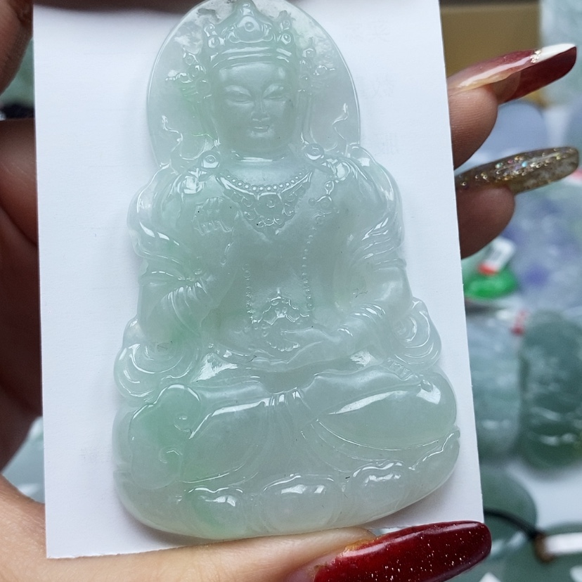 【闪购商品】翡翠颈饰未镶嵌萧*翡翠
