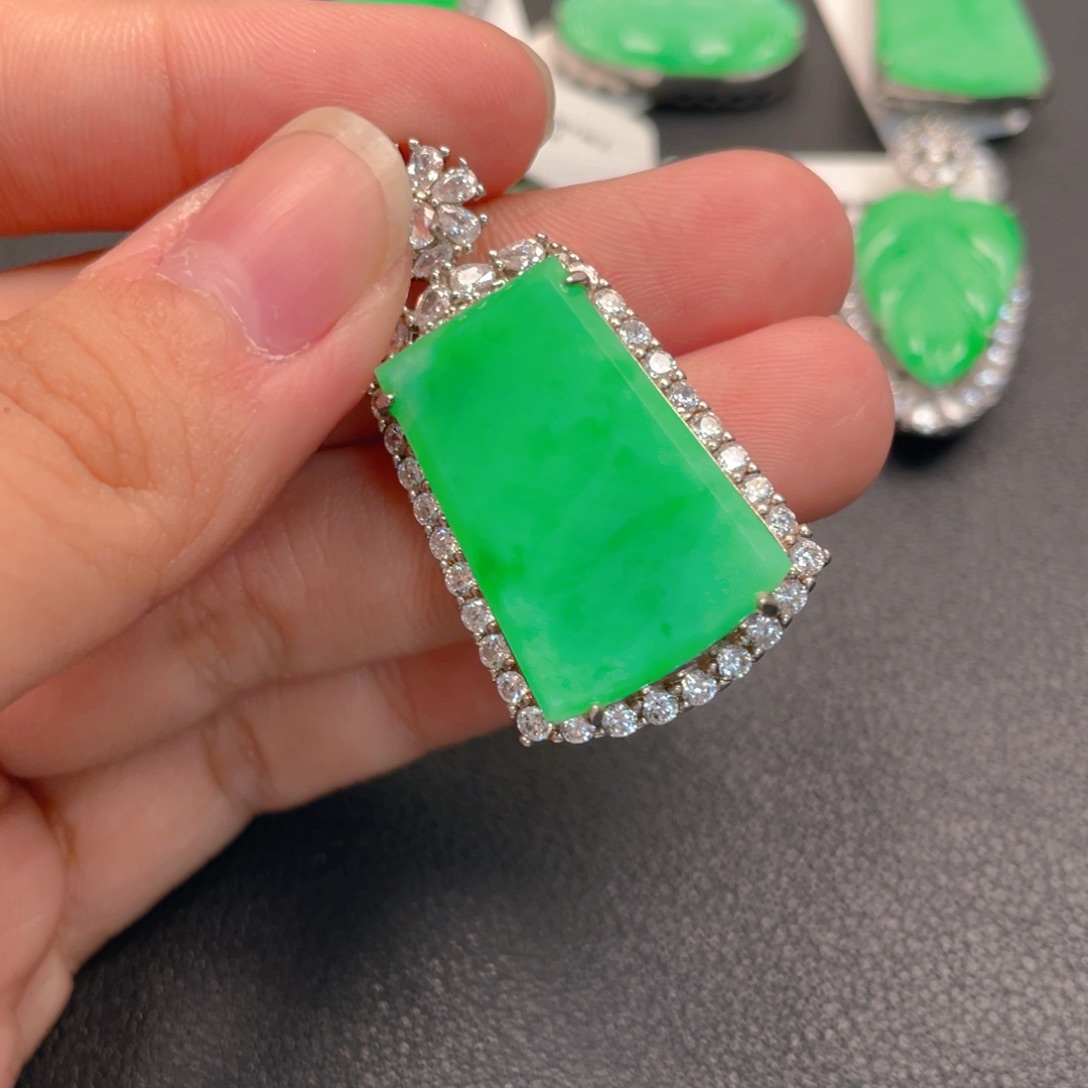 翡翠银S925镶嵌吊坠(不含链)