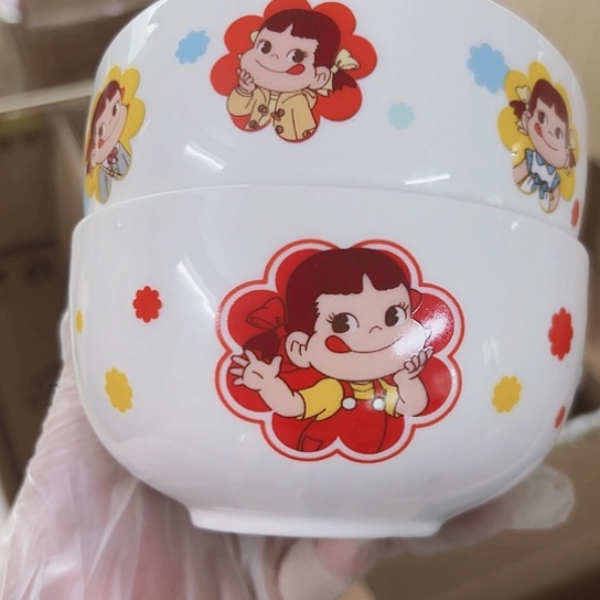 壶微瑕可爱可爱可爱