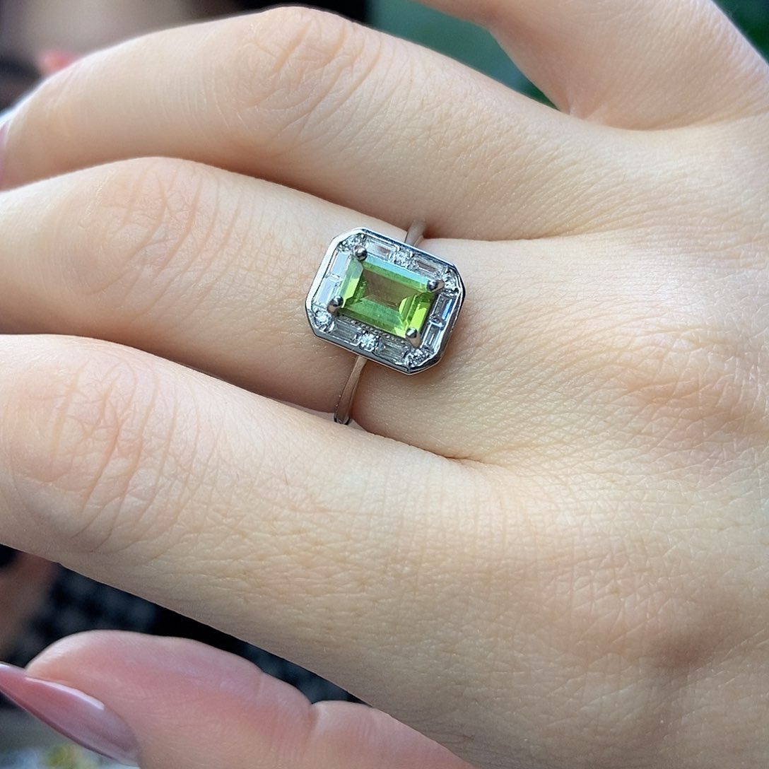 橄榄石戒指银S925镶嵌