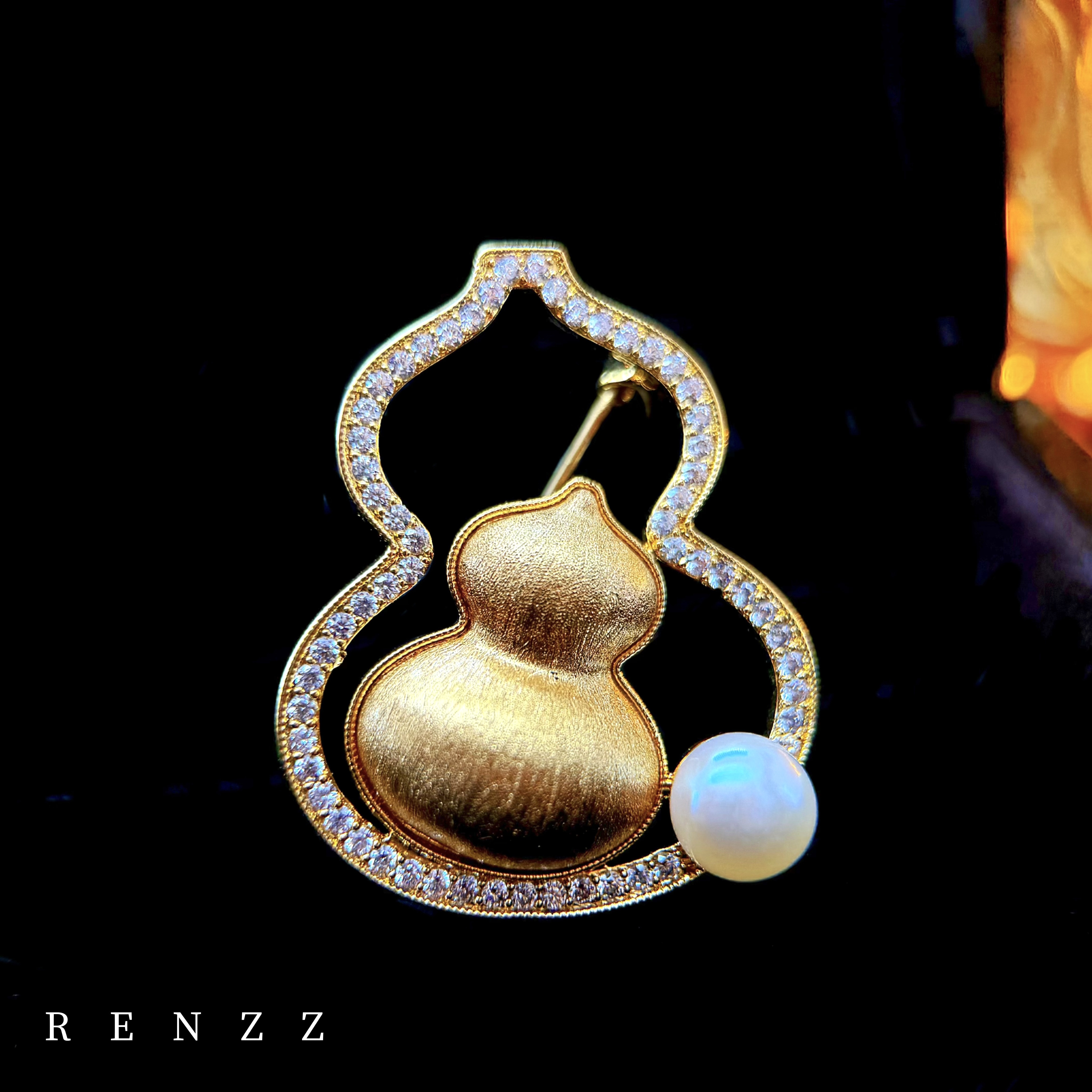 0830 淡水珍珠/设计师款老钱风葫芦大衣胸针