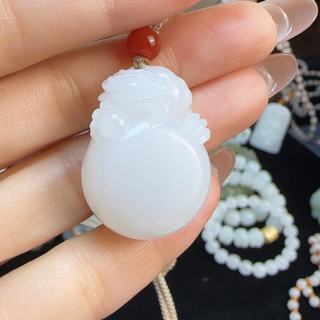 和田玉未镶嵌颈饰定制发货