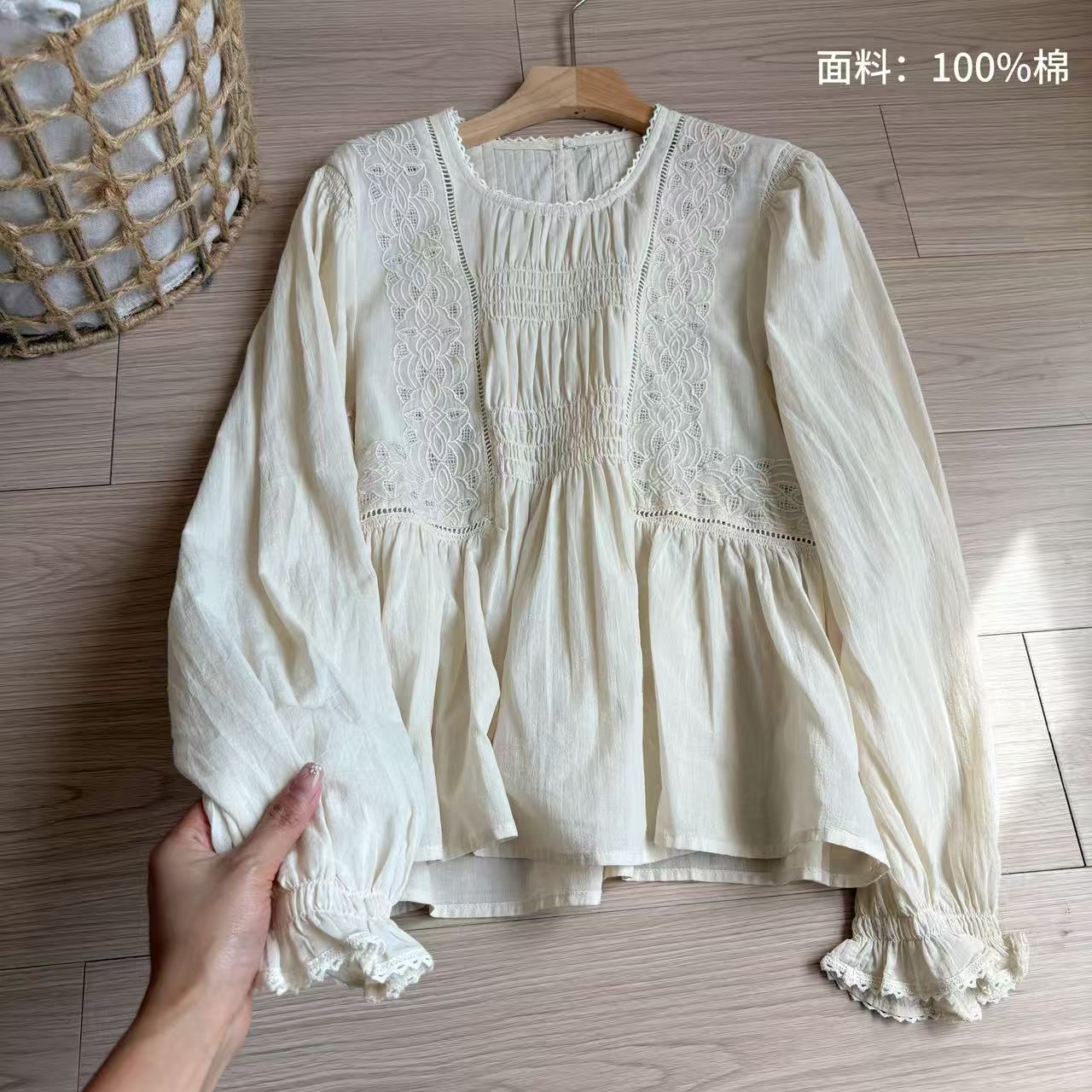 小柒家A0482-早秋上新重工绣花镂空拼接休闲百搭衬衫