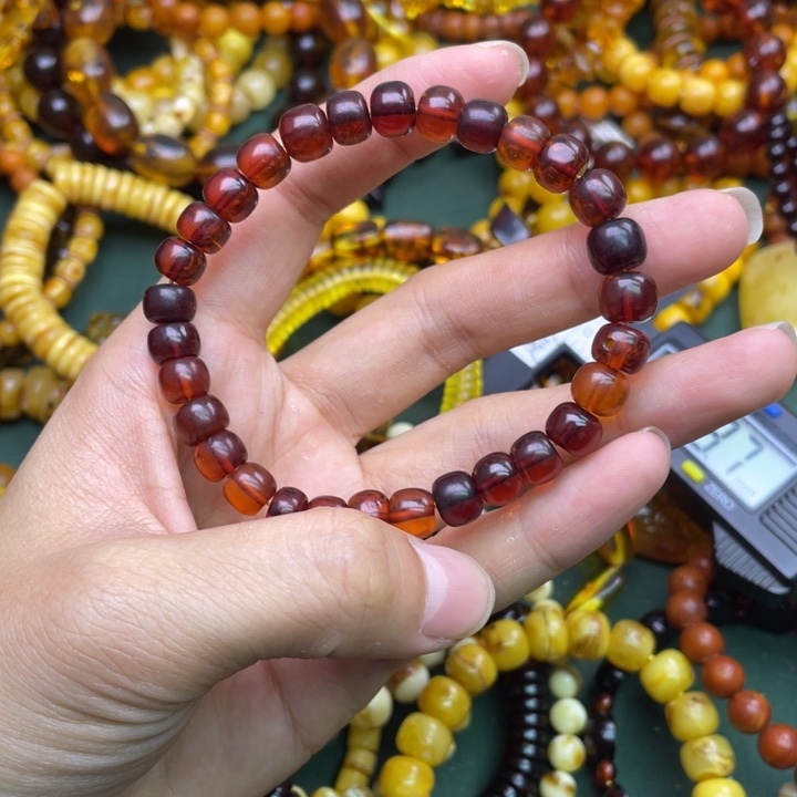 琥珀未镶嵌珠宝奇石