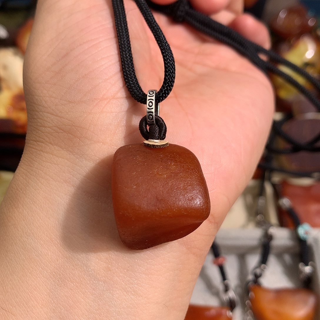 蜜蜡裸石未镶嵌你