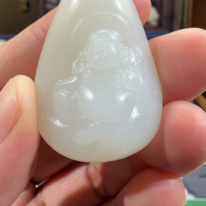 善***缘和田玉（糖玉）未镶嵌颈饰