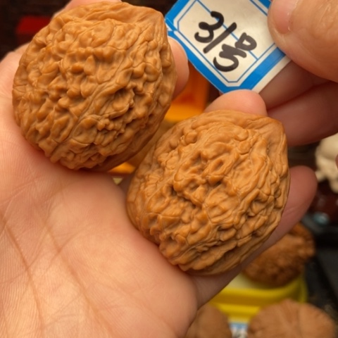 文玩核桃吊坠蚂蚁王36