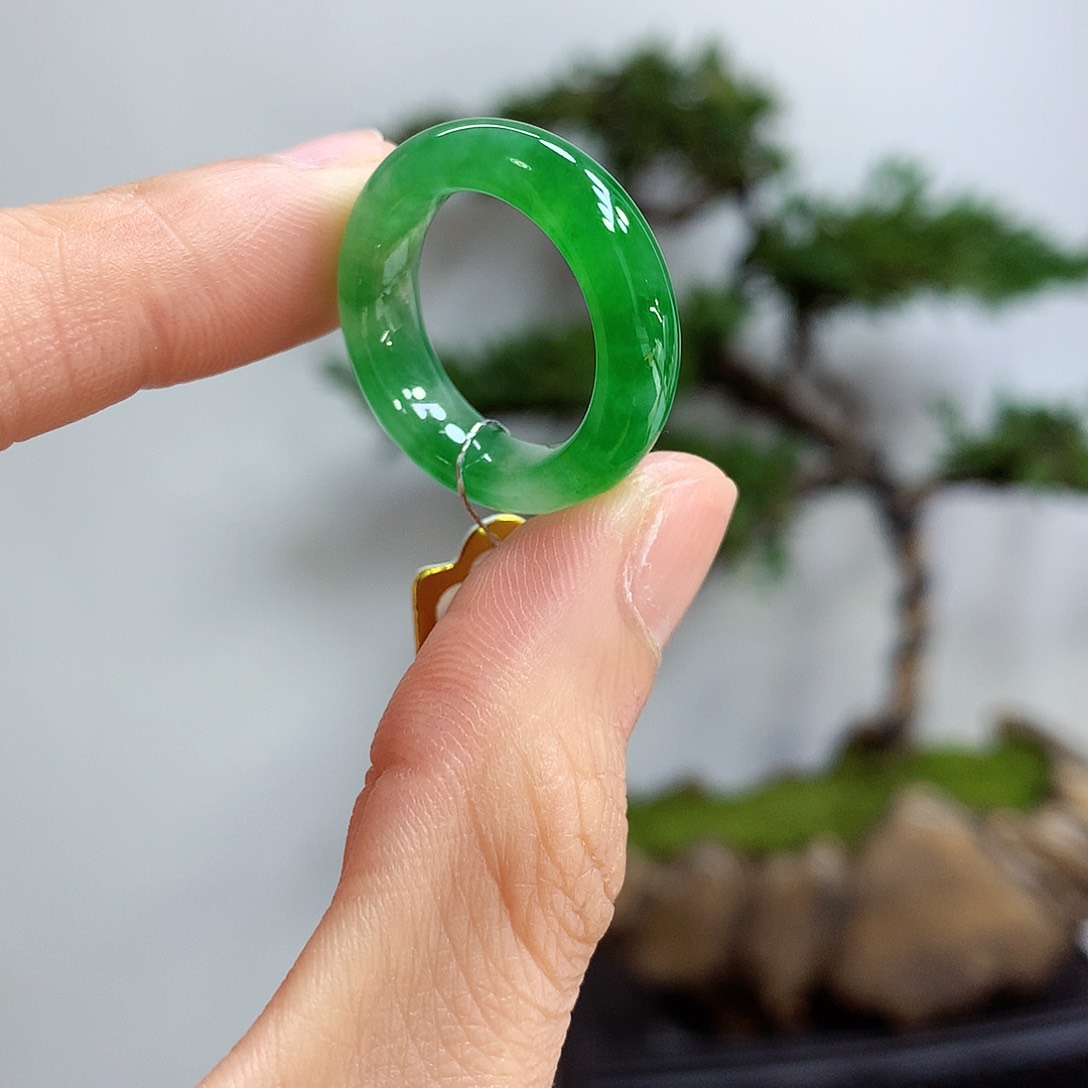 翡翠戒指未镶嵌13号