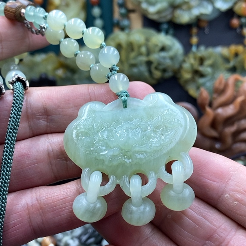 【闪购商品】未镶嵌岫玉吊坠
