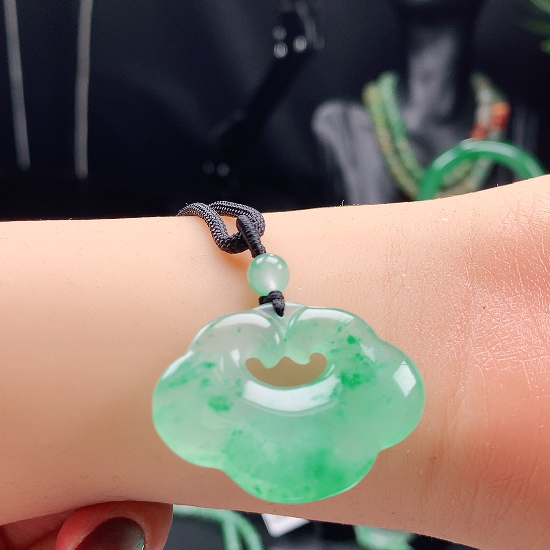 未镶嵌吊坠石英质玉