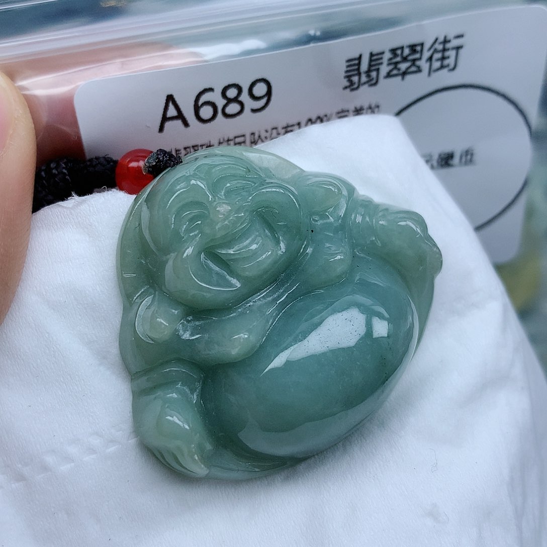 翡翠颈饰未镶嵌手串