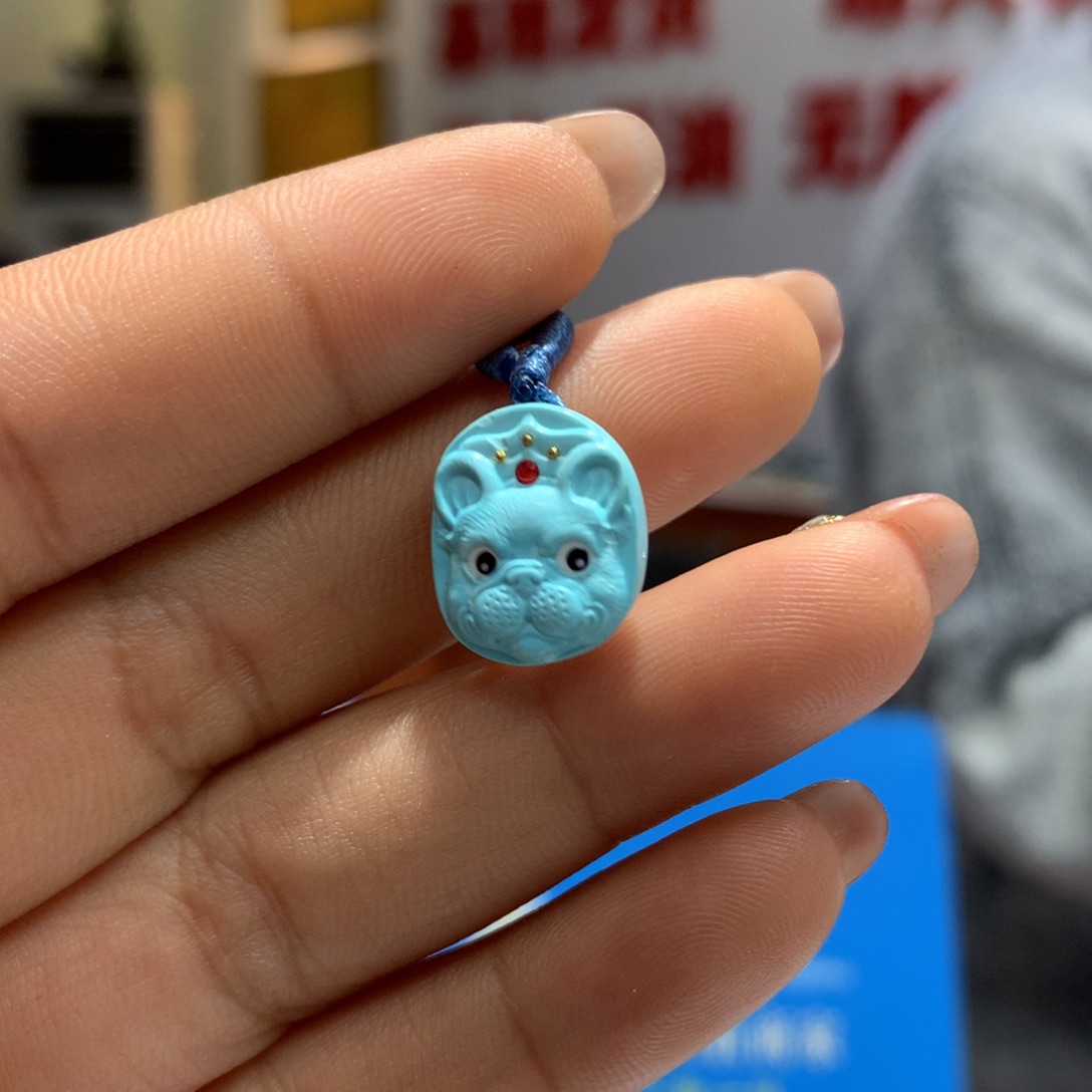 绿松石配饰未镶嵌