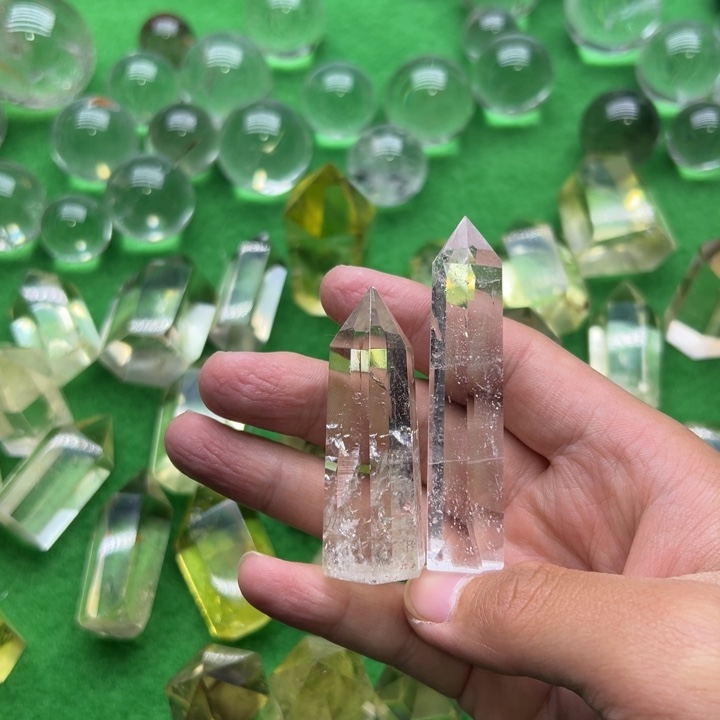 大***妈水晶未镶嵌珠宝半成品
