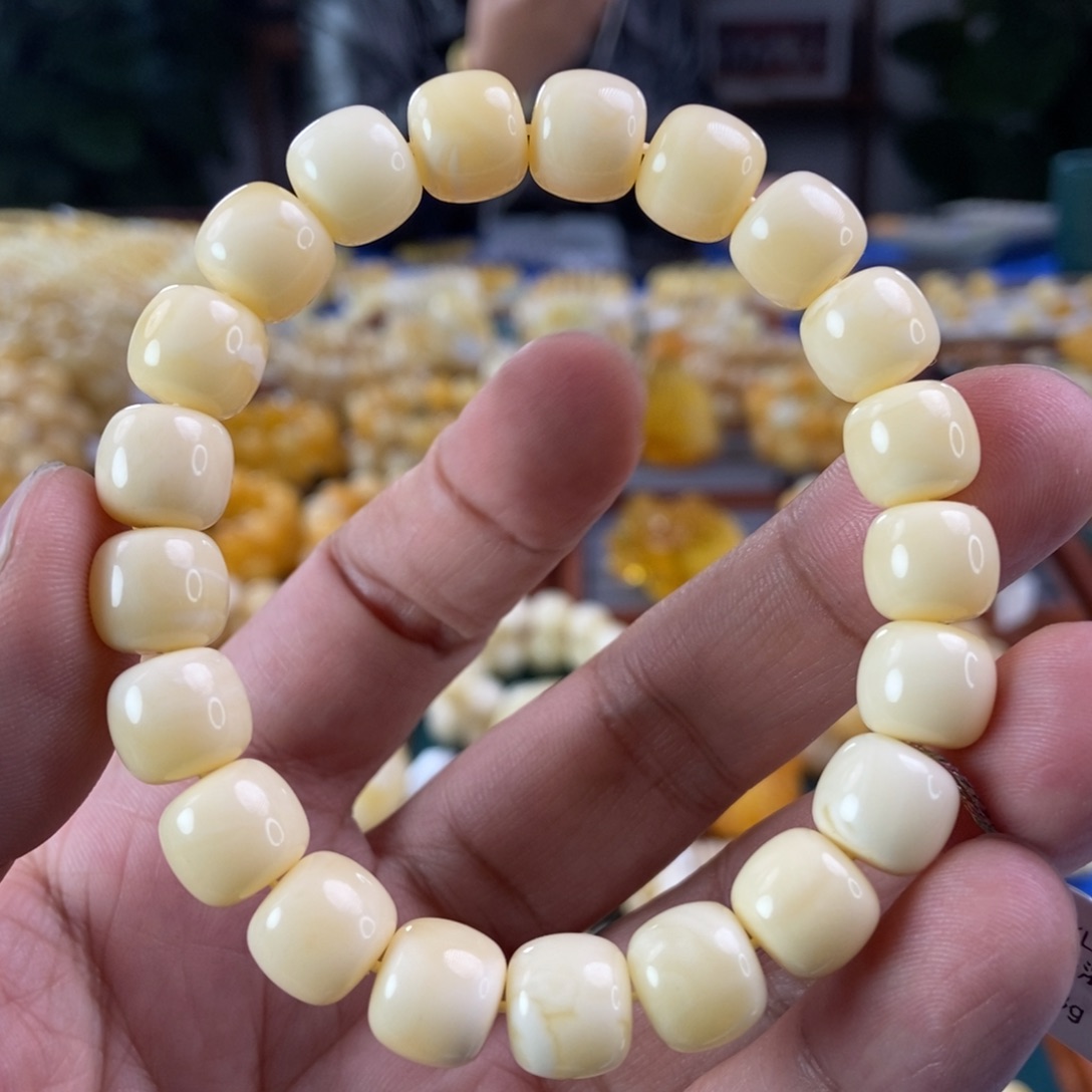 琥珀珠宝奇石未镶嵌10+浓白蜡老型手串14.78