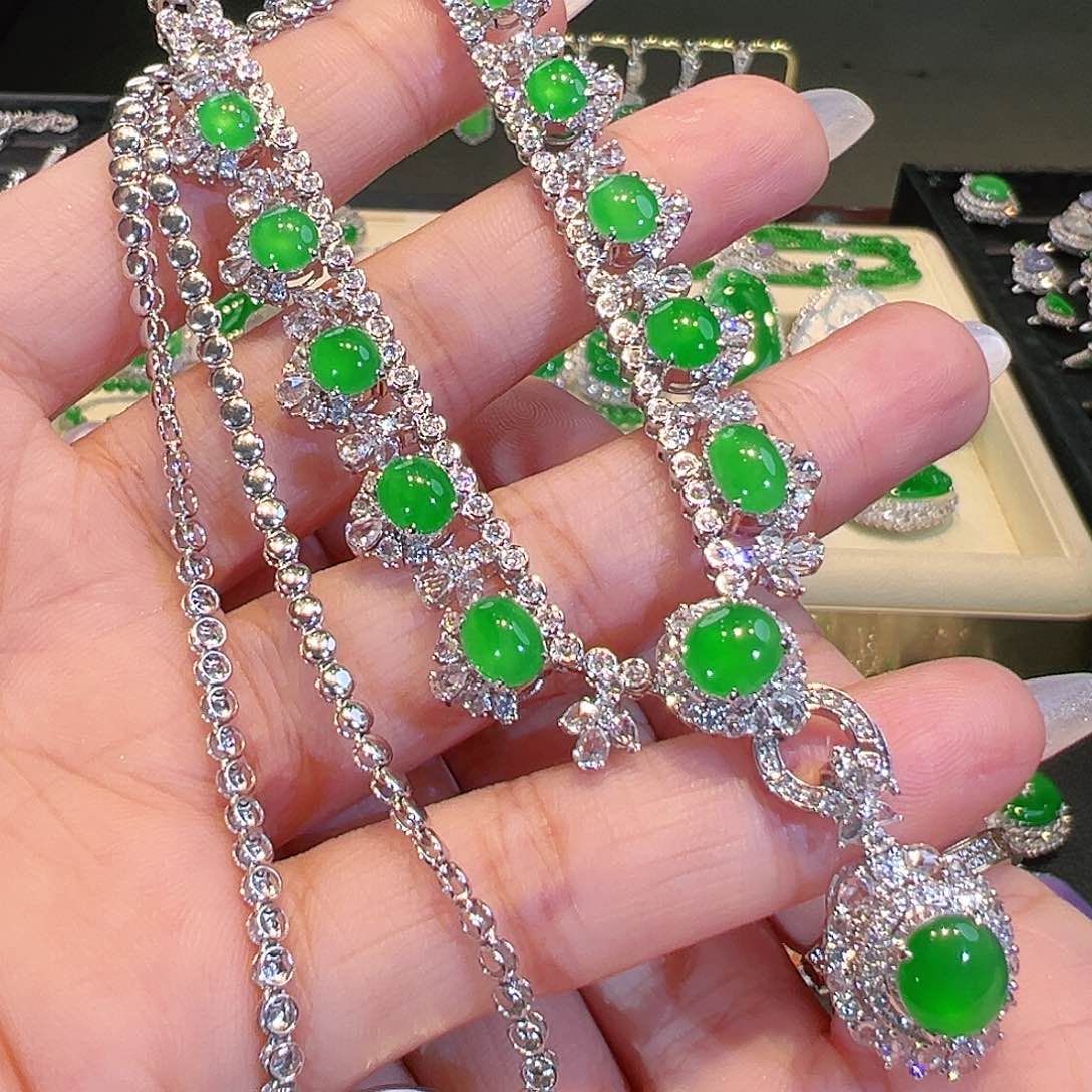 翡翠项链18K金镶嵌三用款晚装项链