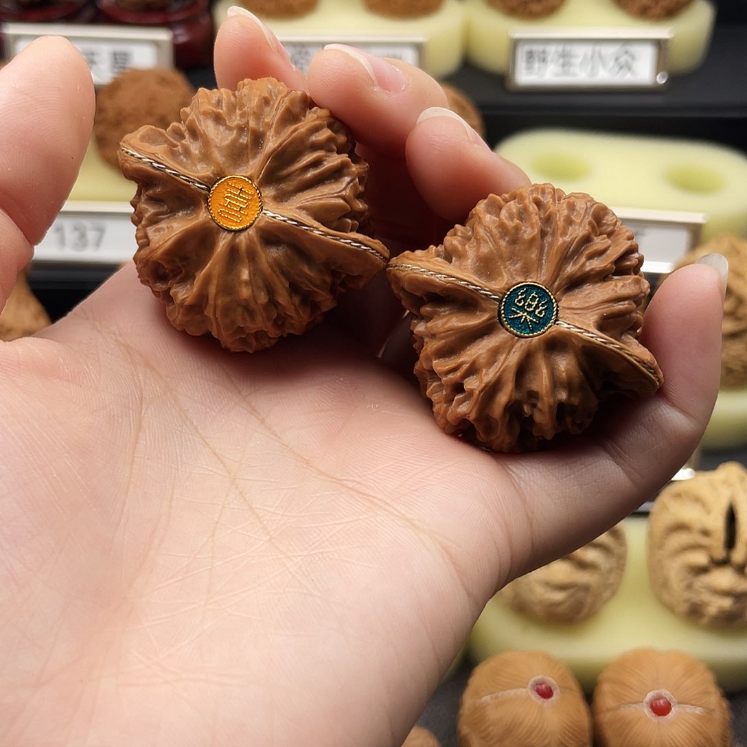 文玩核桃把件A**D宫灯799