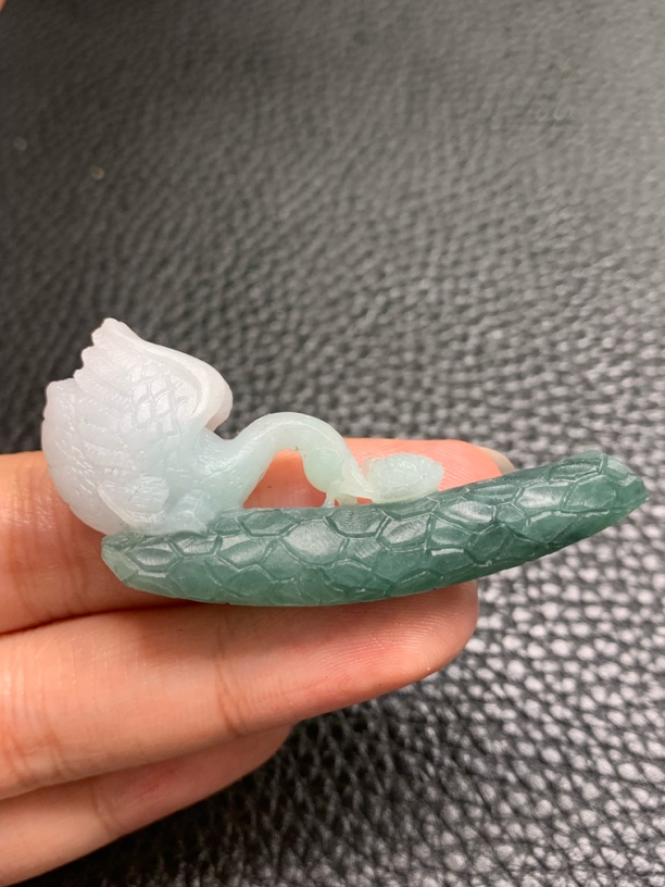 天然缅甸A货翡翠毛货冰胶蓝天鹅特色