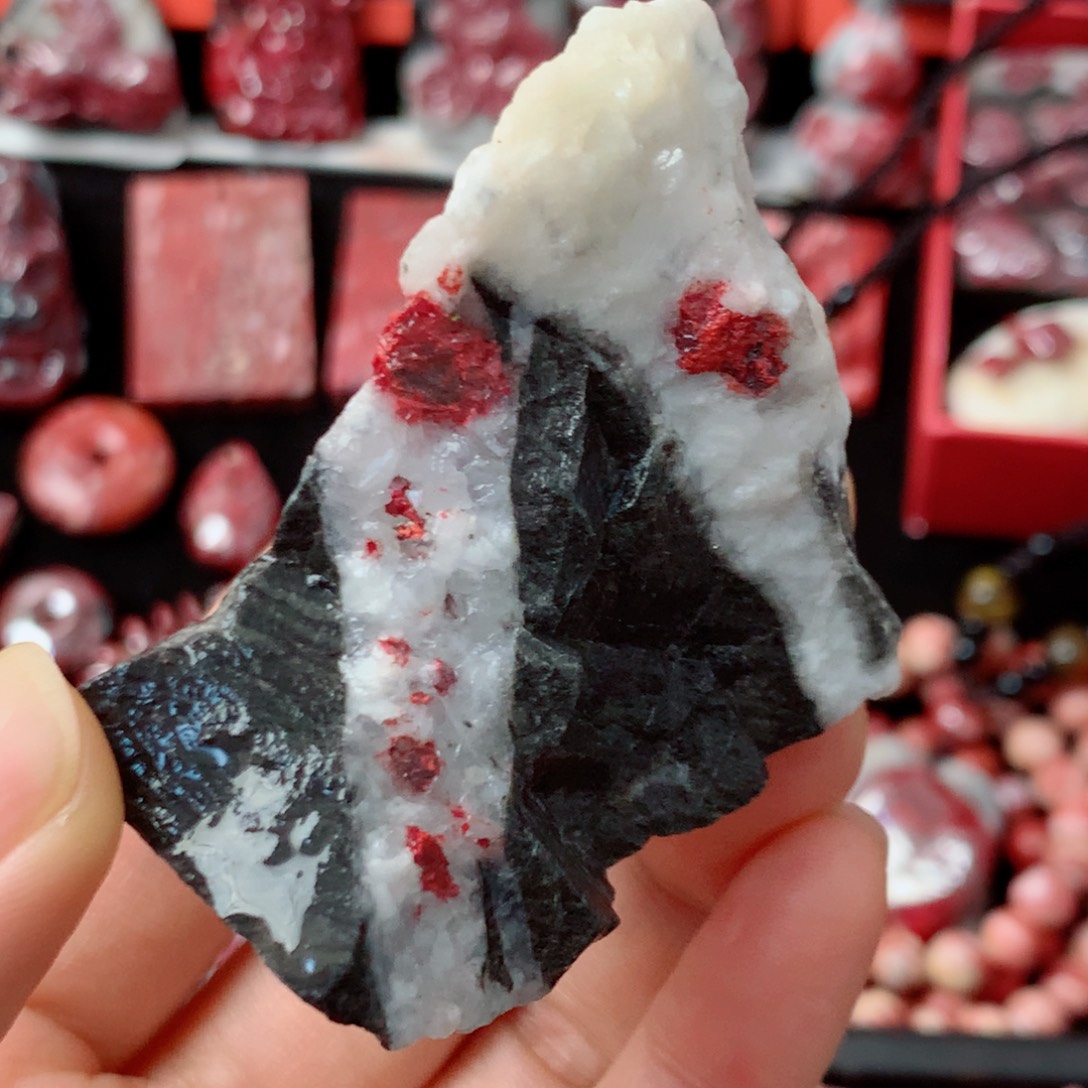 天然辰砂天然毛石