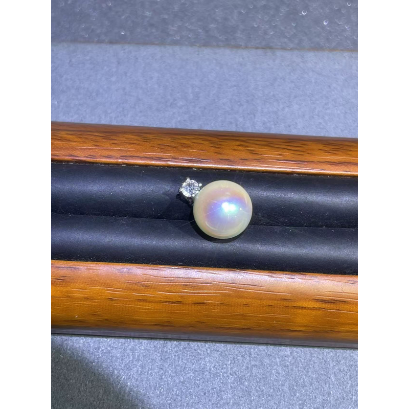 a2581白透粉圆珠吊坠多样性发货