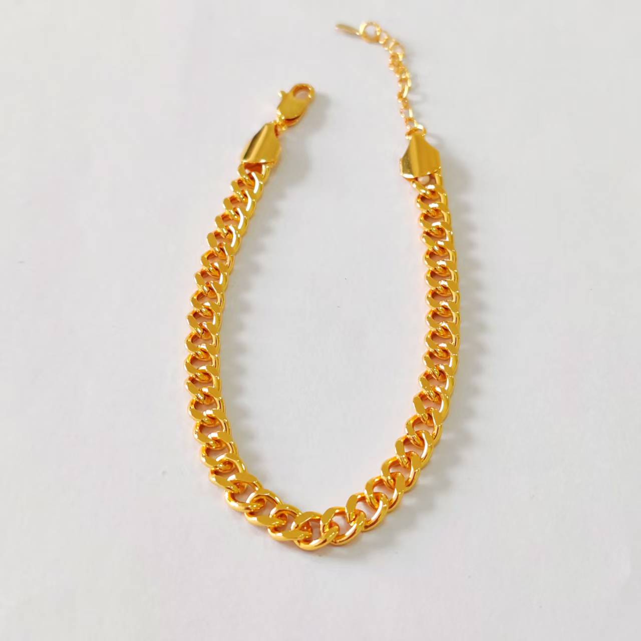 非金属珐琅手链  轻奢时尚气质百搭精致精美手链 ZWD2291