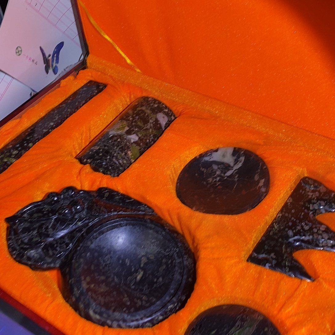 奢上奢精品梅花玉