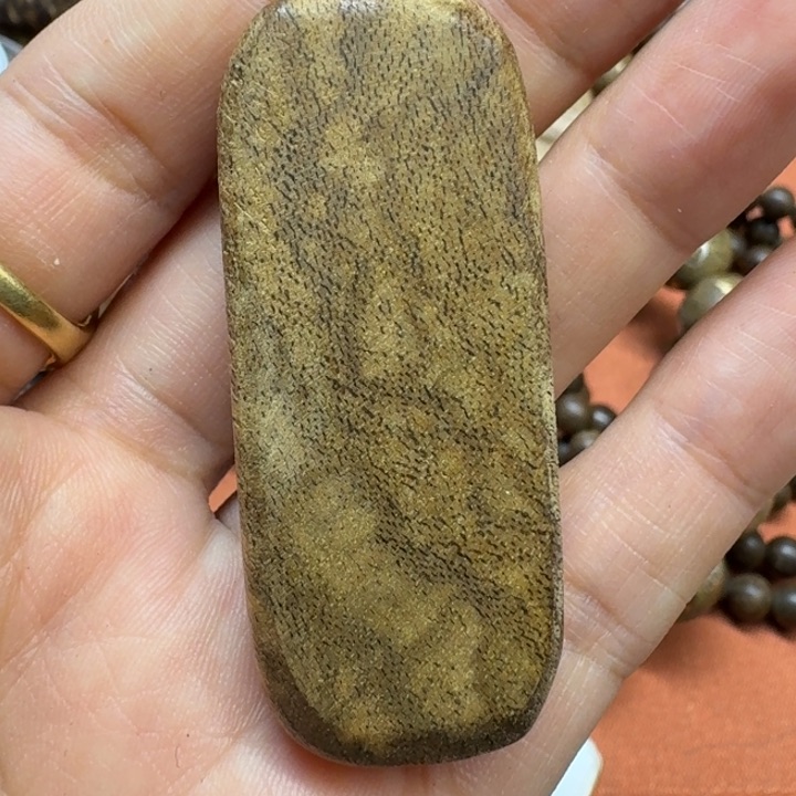 大叶紫檀（黑酸枝木类）