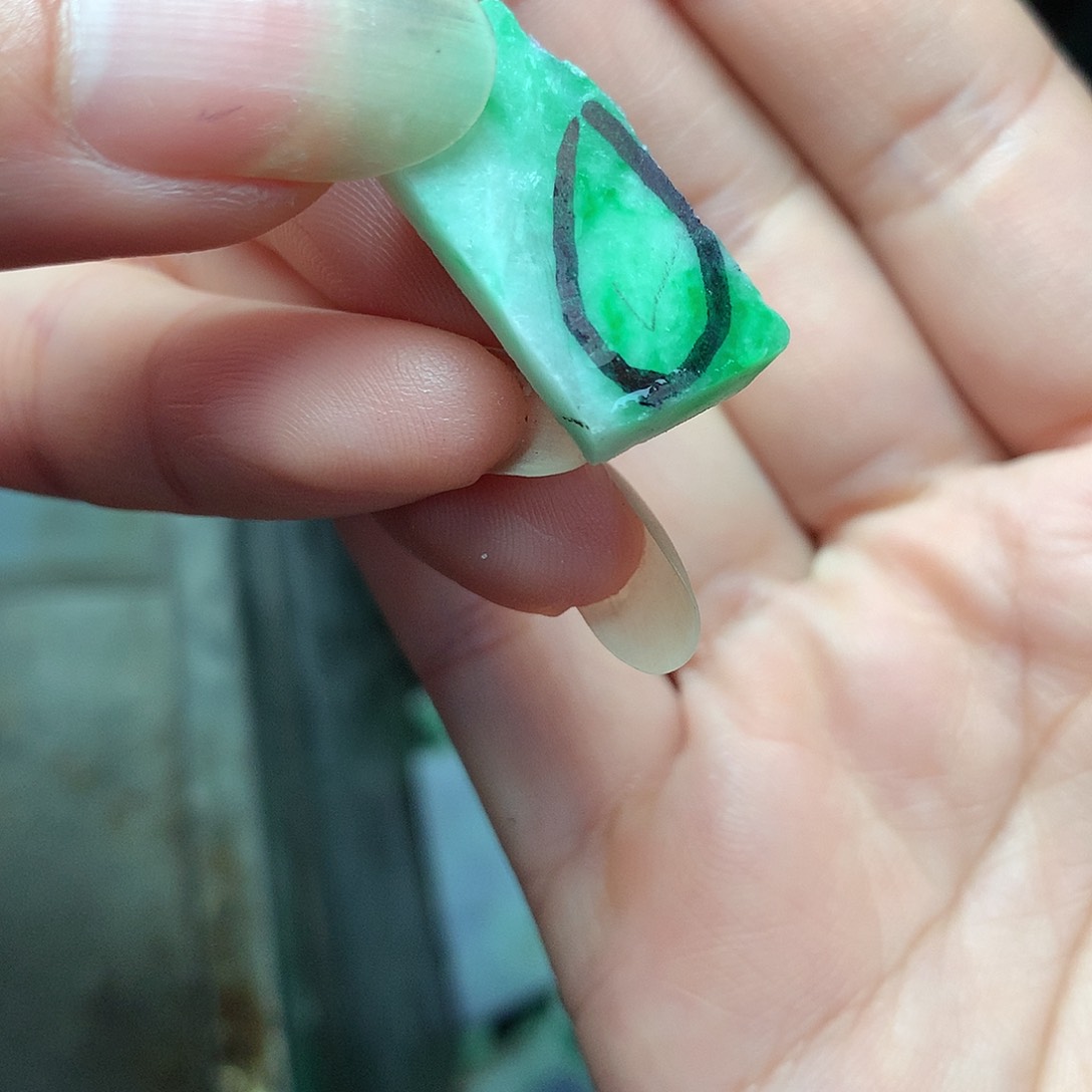 未镶嵌定制翡翠翡翠
