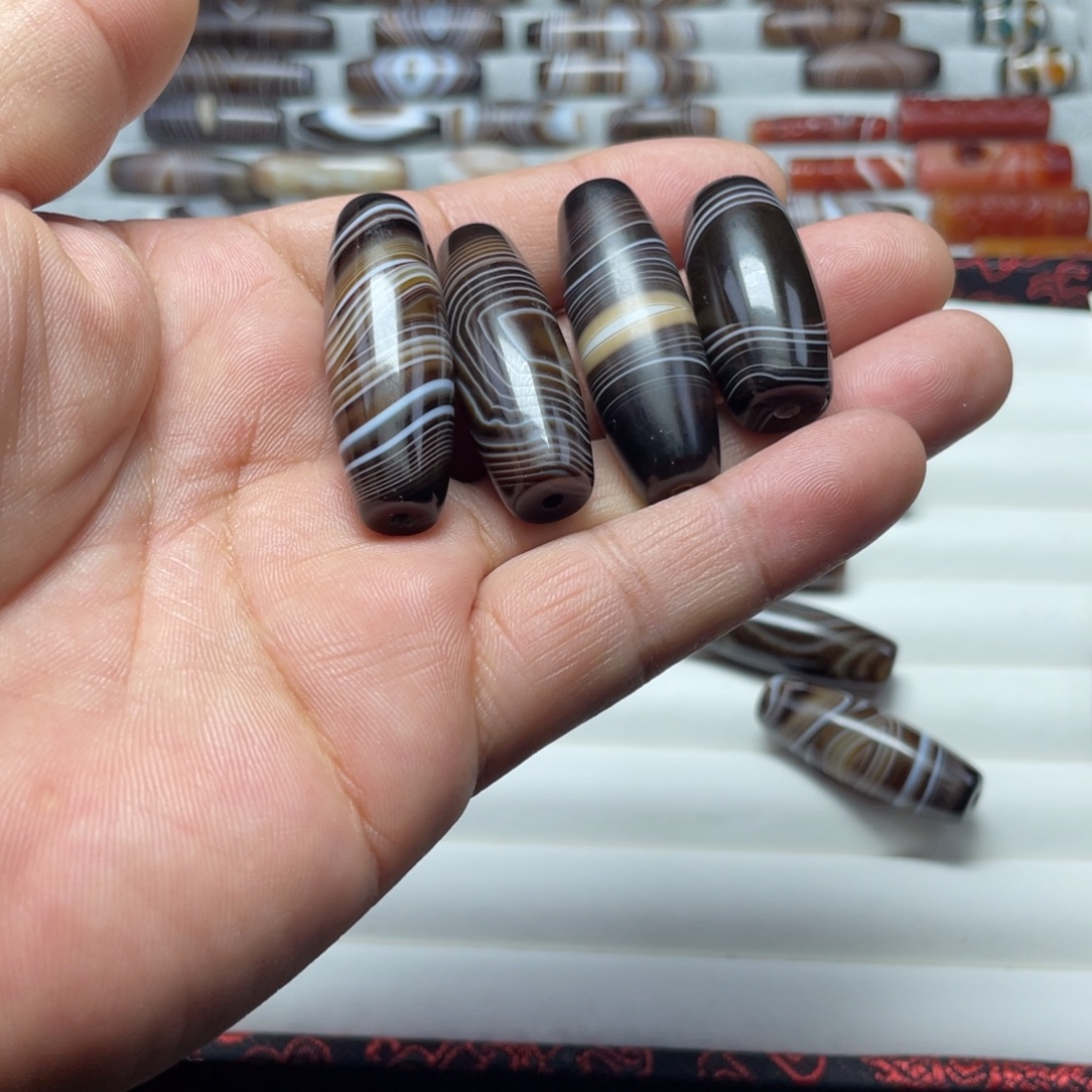 ****板玛瑙/玉髓合金珠宝奇石