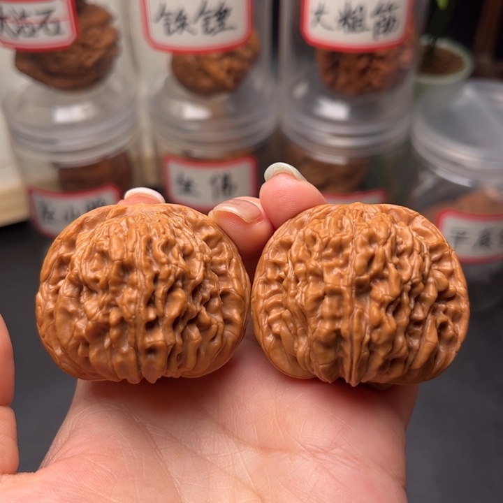 文玩核桃把件44山地口