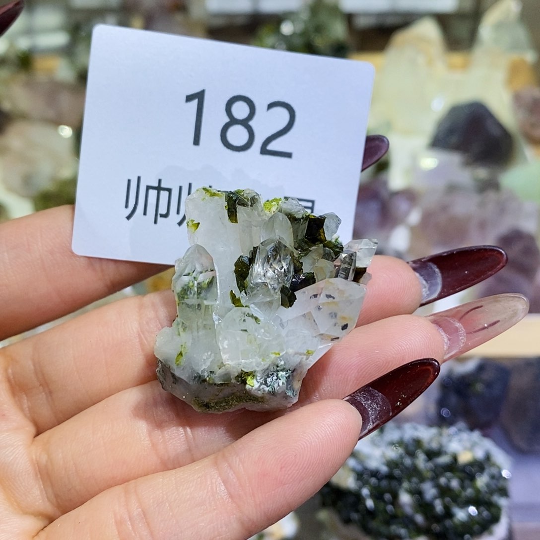 未镶嵌珠宝半成品水晶182