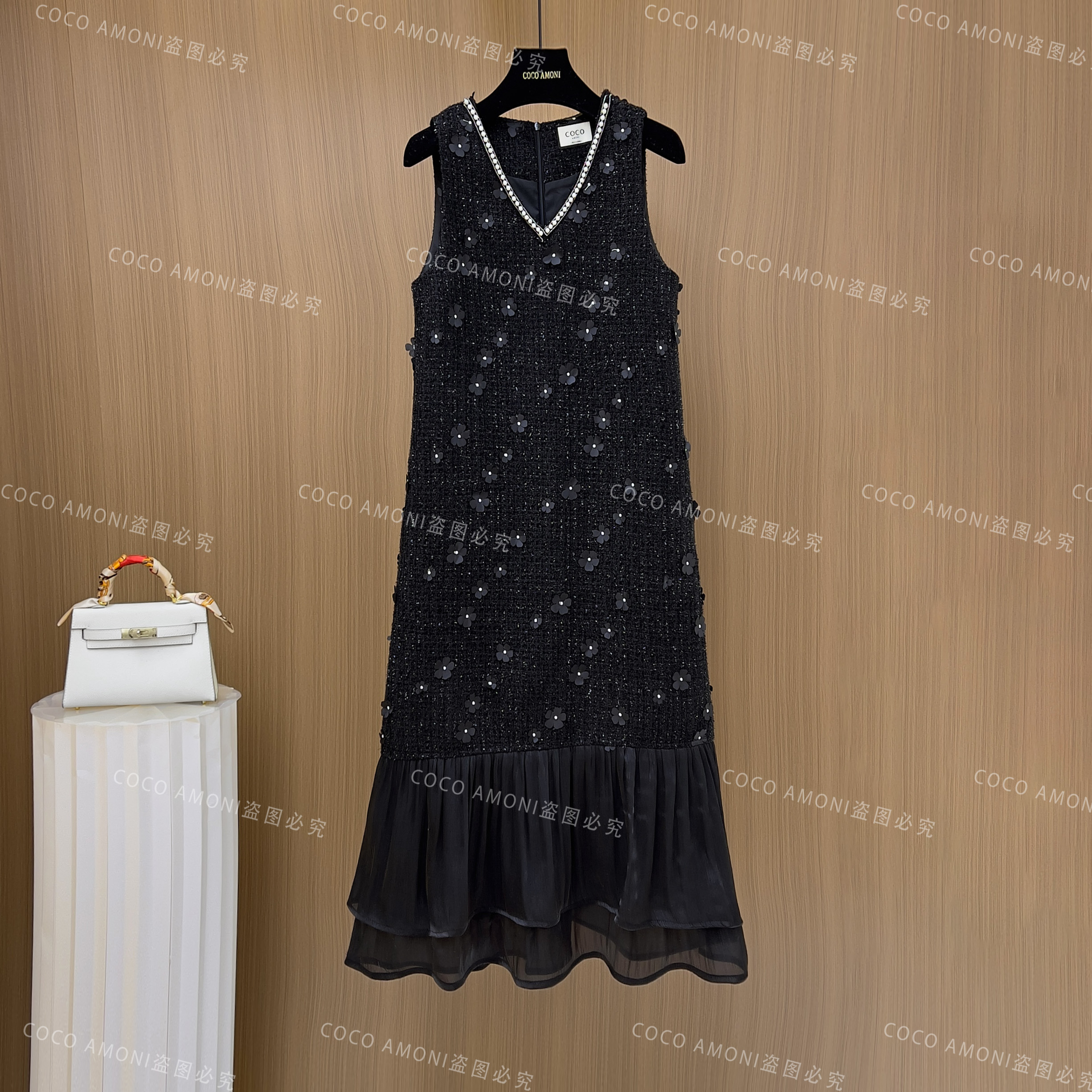 [曼姐]新款秋冬法式设计爆款女装拼接收腰显瘦气质连衣裙WXH1065