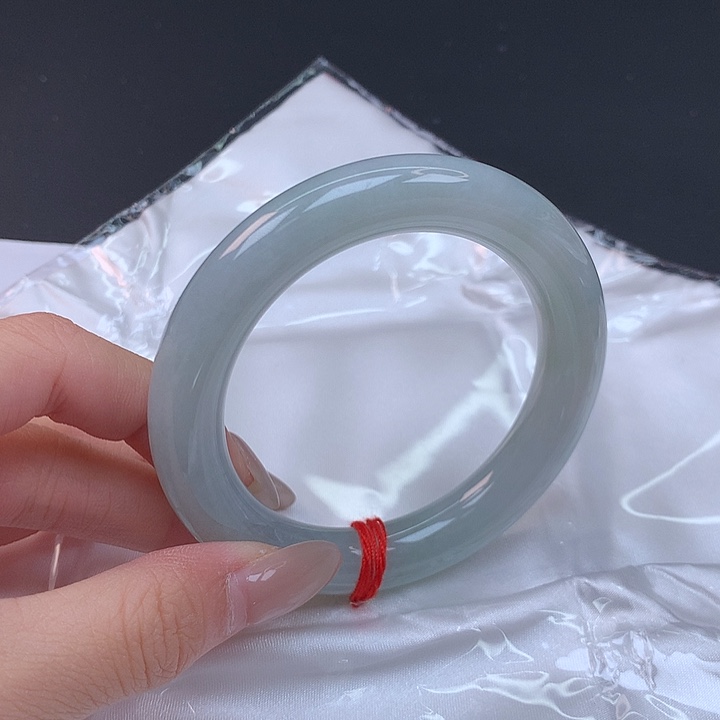 翡翠未镶嵌手镯55