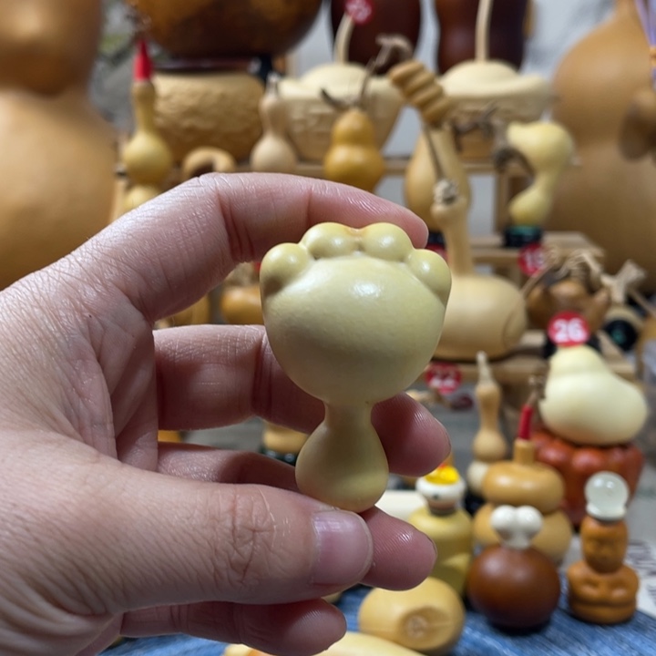 爱****110美好的一天从吃瓜开始