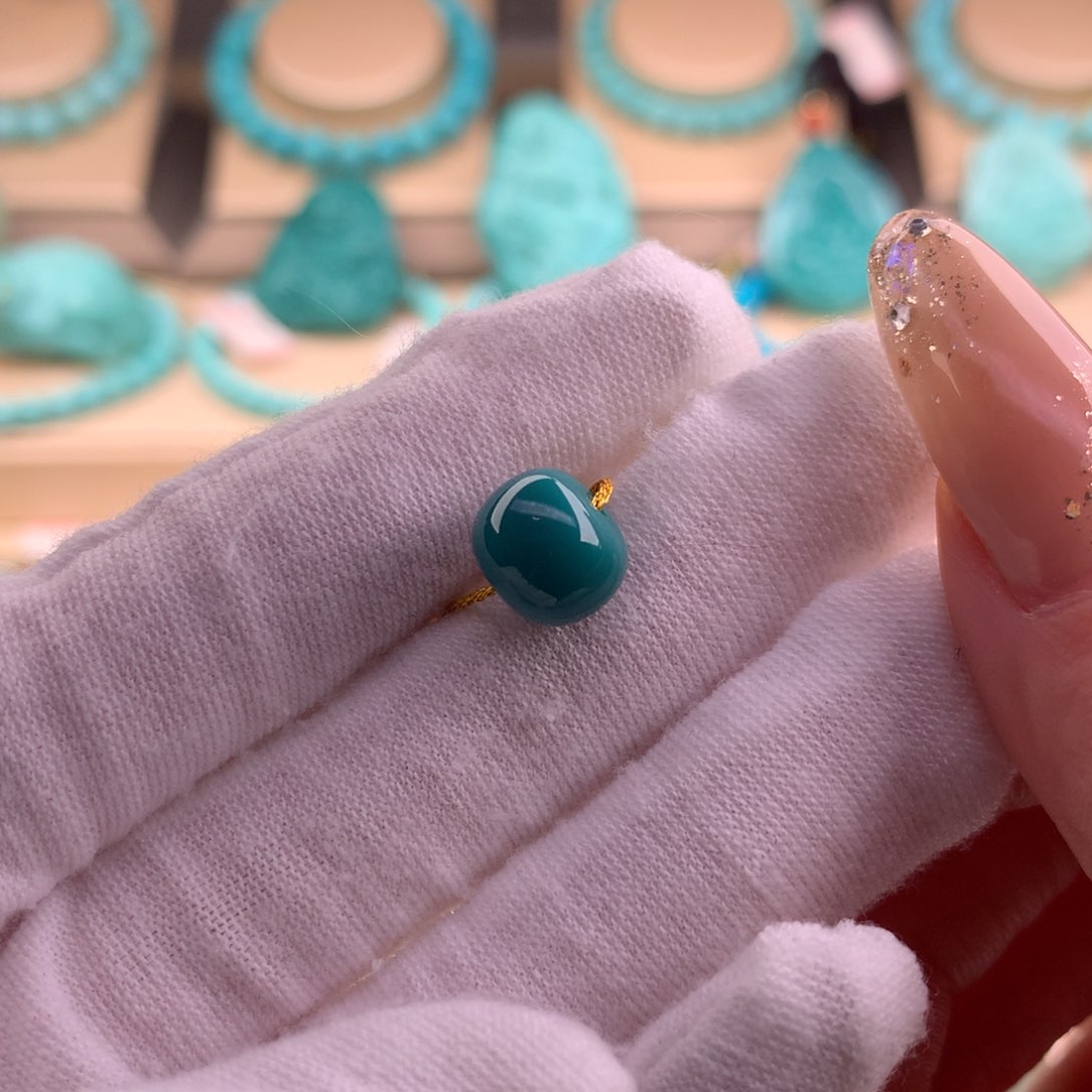 绿松石珠宝奇石未镶嵌9.5*7.8mm