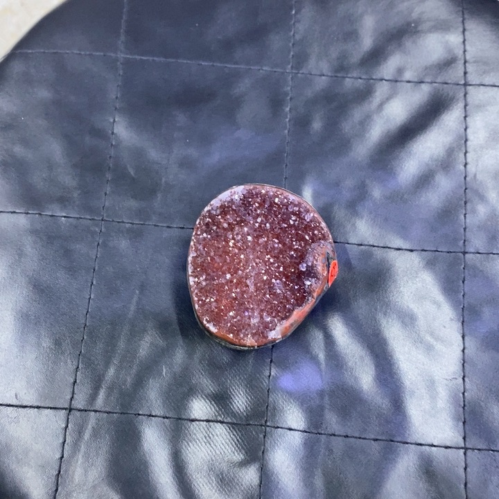 紫晶小葛摆件未镶嵌舞